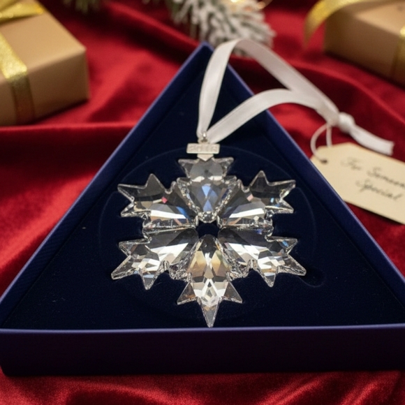 Swarovski Clear Crystal Star 2018 Ornament